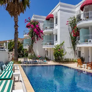 La Brezza & Hotel Akyarlar