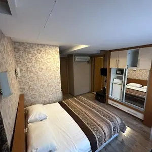 Hotel Bc Burhan Cacan & & Cafe